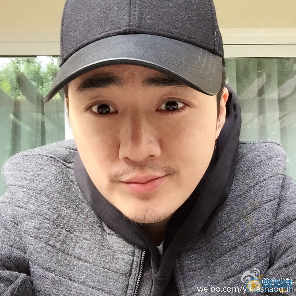 余少群生活照 余少群高清写真_余少群高清剧照
