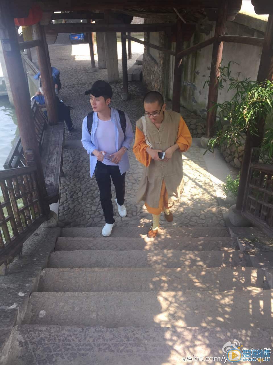 余少群生活照 余少群高清写真_余少群高清剧照