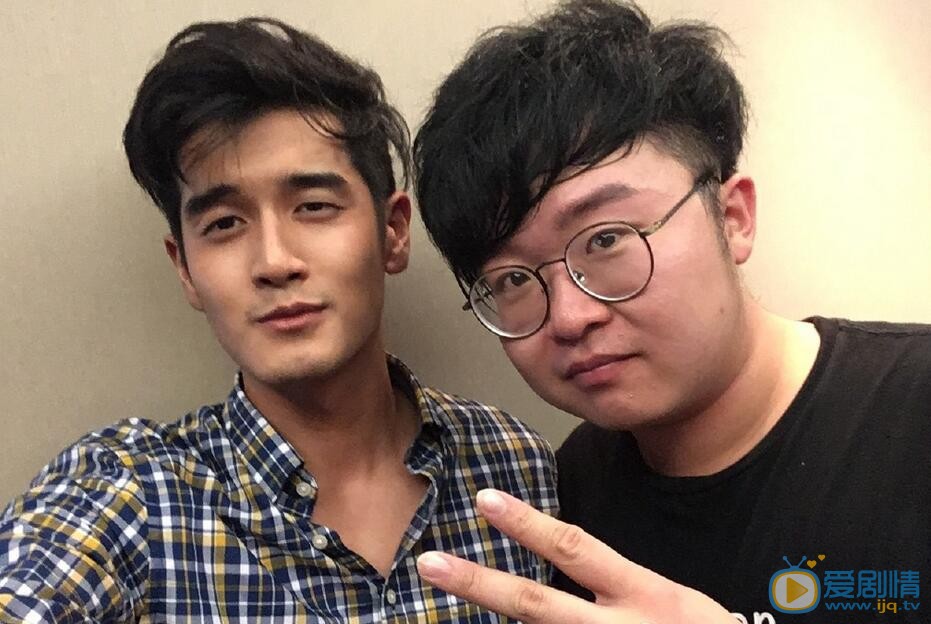 向洋《中国新歌声》照 向洋高清写真_向洋高清剧照