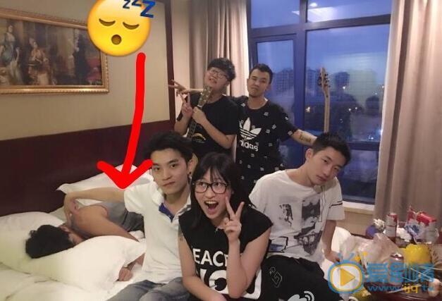 向洋生活照 向洋高清写真_向洋高清剧照