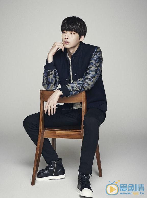 安宰贤AH男装代言 安宰贤高清写真_安宰贤高清剧照