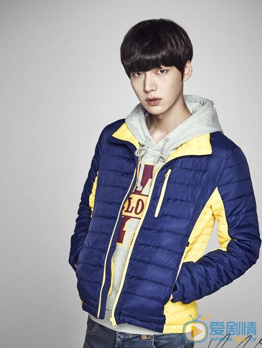 安宰贤AH男装代言 安宰贤高清写真_安宰贤高清剧照