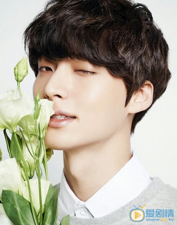 安宰贤AH男装代言 安宰贤高清写真_安宰贤高清剧照