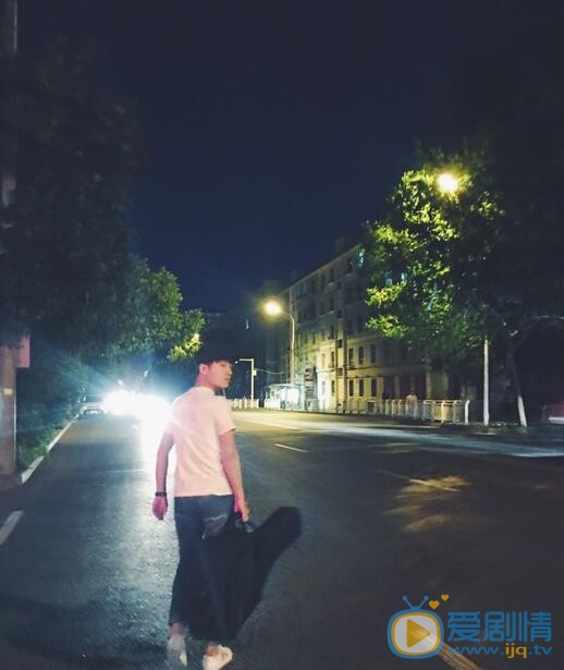 蒋敦豪生活照 蒋敦豪高清写真_蒋敦豪高清剧照