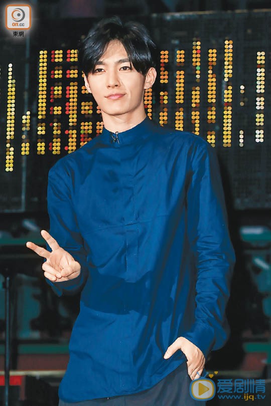 炎亚纶活动照 炎亚纶高清写真_炎亚纶高清剧照