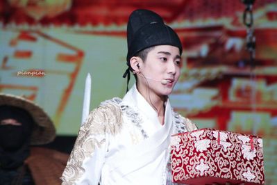 郭子凡舞台照 郭子凡高清写真_郭子凡高清剧照