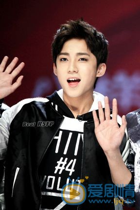 郭子凡舞台照 郭子凡高清写真_郭子凡高清剧照