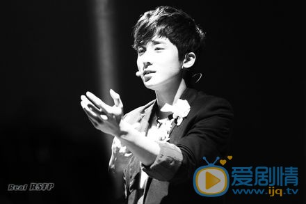 郭子凡舞台照 郭子凡高清写真_郭子凡高清剧照