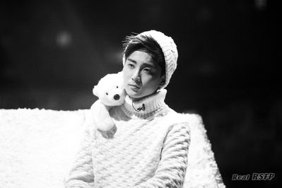 郭子凡舞台照 郭子凡高清写真_郭子凡高清剧照