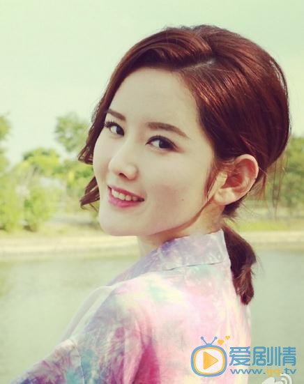 杨清生活照 杨清高清写真_杨清高清剧照