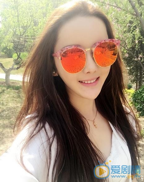 杨清生活照 杨清高清写真_杨清高清剧照