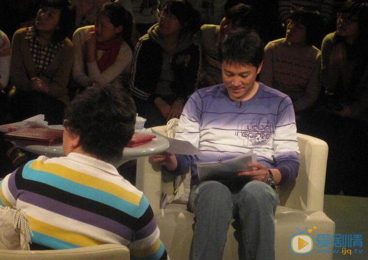 蔡国庆节目活动录制照 蔡国庆高清写真_蔡国庆高清剧照