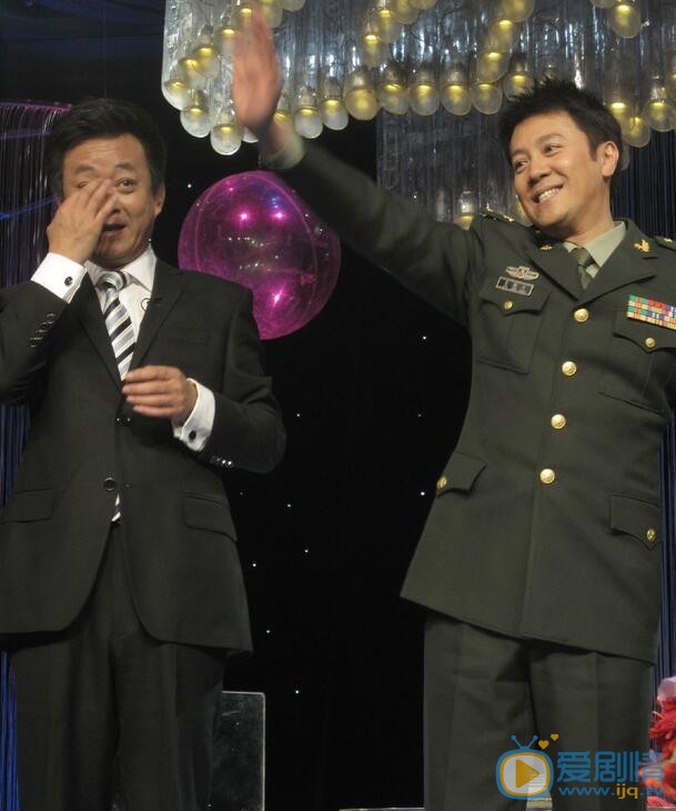 蔡国庆节目活动录制照 蔡国庆高清写真_蔡国庆高清剧照