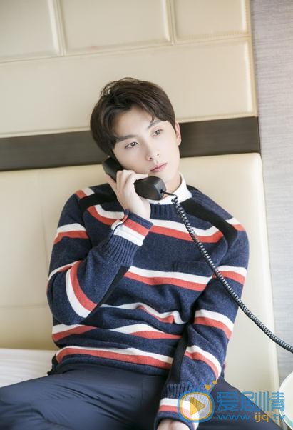 牛骏峰生活照 牛骏峰高清写真_牛骏峰高清剧照