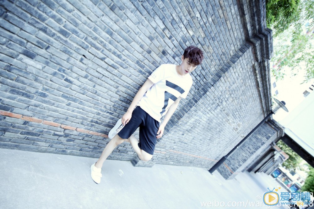 王博文生活照 王博文高清写真_王博文高清剧照