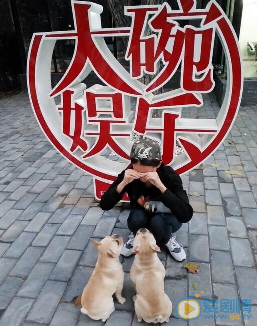 张小斐生活照 张小斐高清写真_张小斐高清剧照
