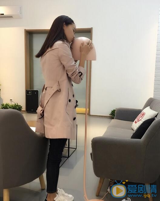 张小斐生活照 张小斐高清写真_张小斐高清剧照