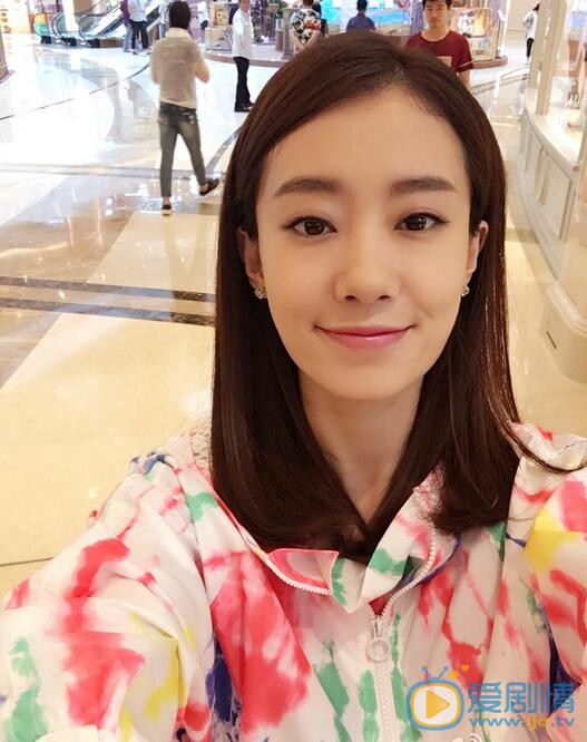 张小斐生活照 张小斐高清写真_张小斐高清剧照