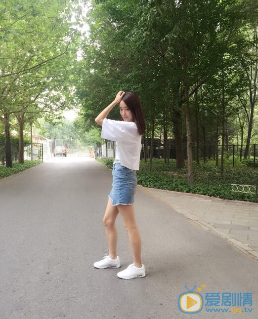 张小斐生活照 张小斐高清写真_张小斐高清剧照