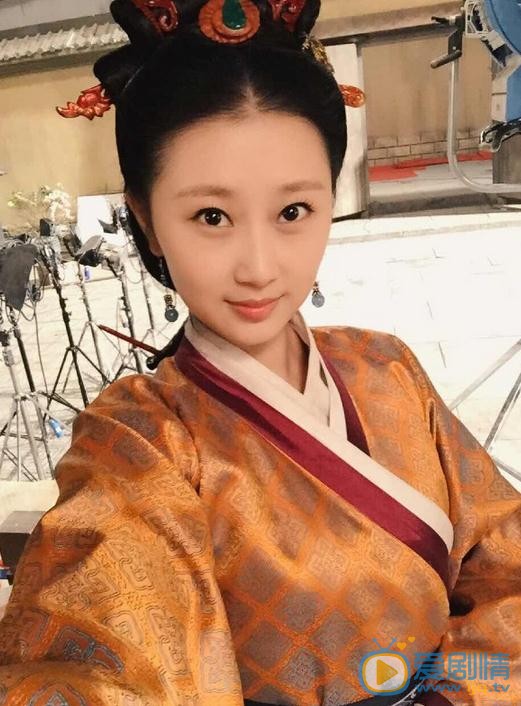 陈楚月片场照 陈楚月高清写真_陈楚月高清剧照