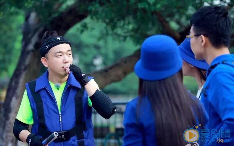 潘斌龙《全员加速中》照 潘斌龙高清写真_潘斌龙高清剧照