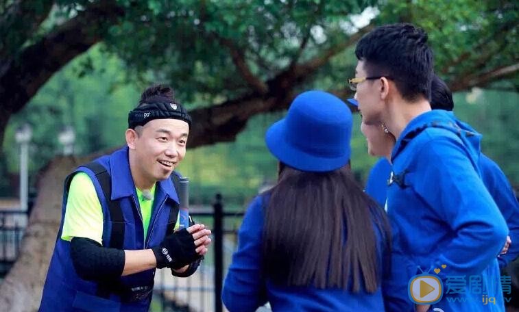 潘斌龙《全员加速中》照 潘斌龙高清写真_潘斌龙高清剧照