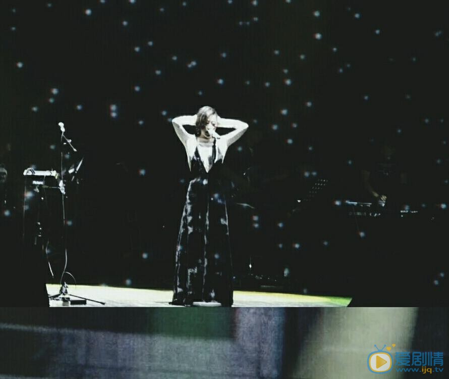 陈粒巡演照 陈粒高清写真_陈粒高清剧照