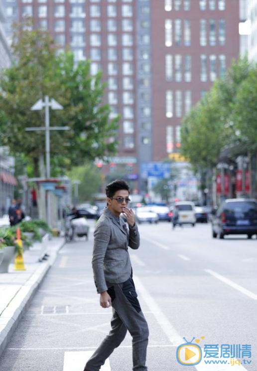 陈晓东街拍照 陈晓东高清写真_陈晓东高清剧照