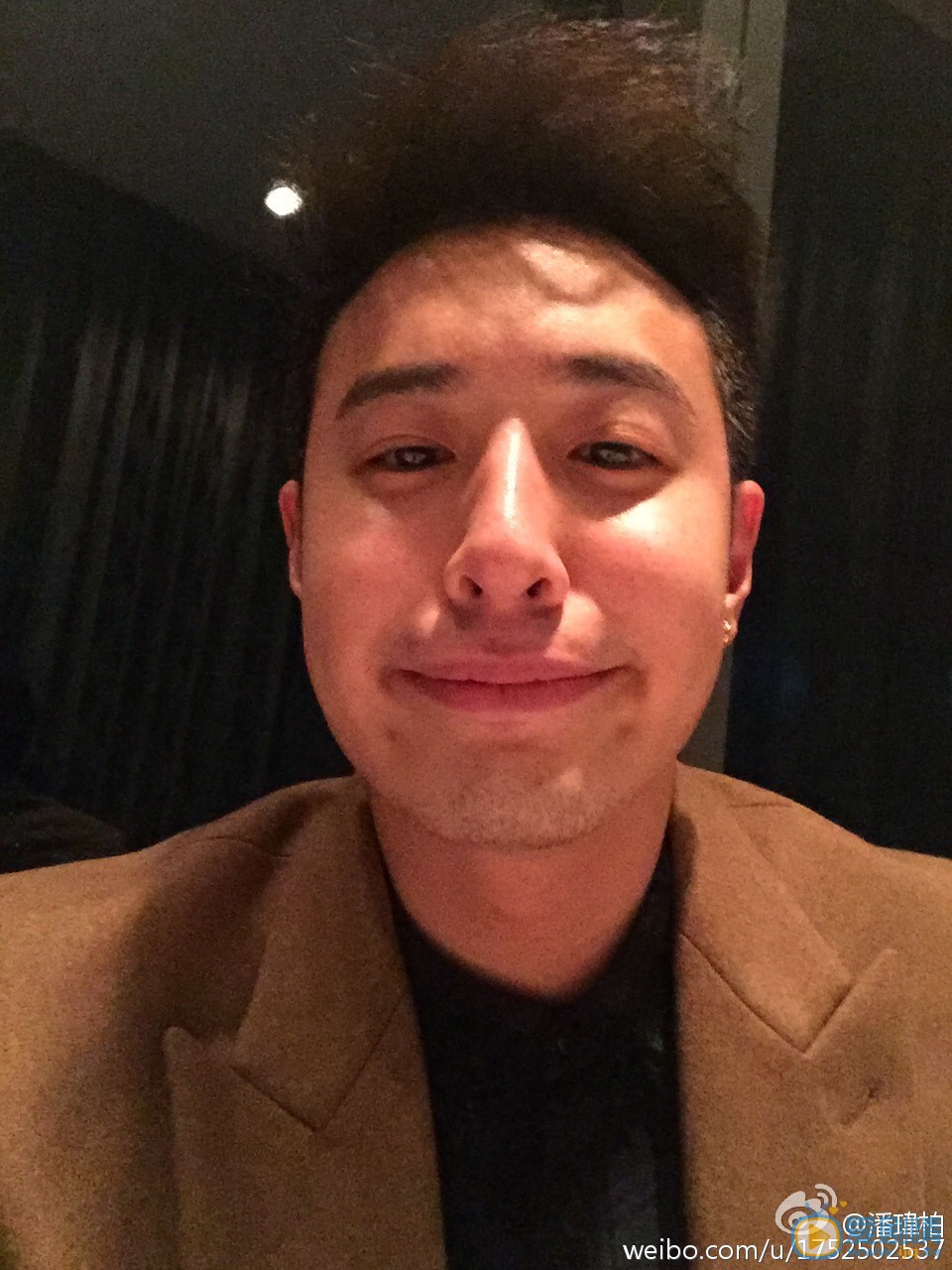 潘玮柏逗逼自拍 潘玮柏高清写真_潘玮柏高清剧照