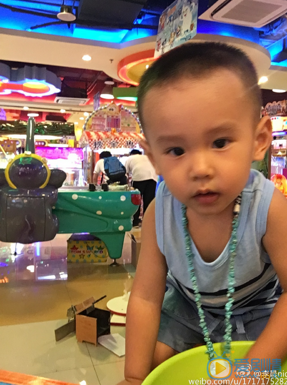 李晨儿子正面照 李晨高清写真_李晨高清剧照