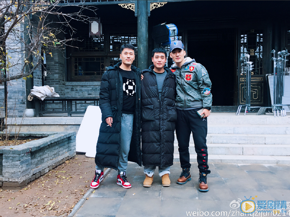 张子君合照 张子君高清写真_张子君高清剧照
