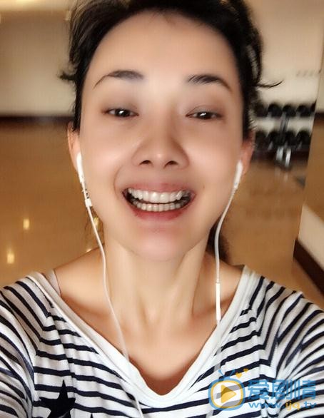 牛莉生活照 牛莉高清写真_牛莉高清剧照