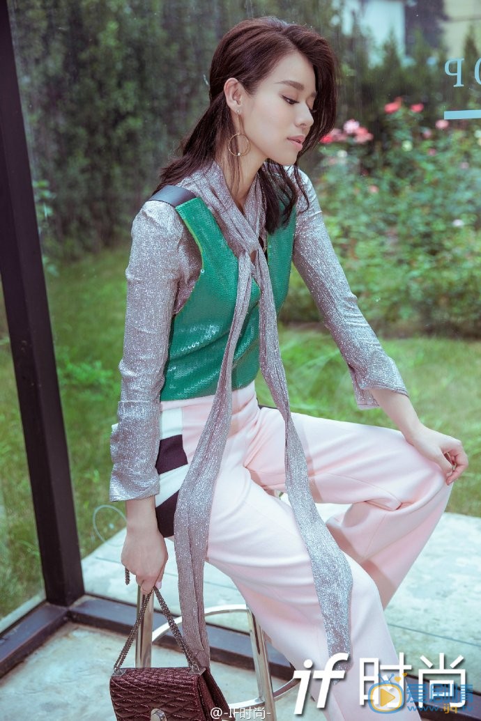 胡杏儿杂志约拍照 胡杏儿高清写真_胡杏儿高清剧照