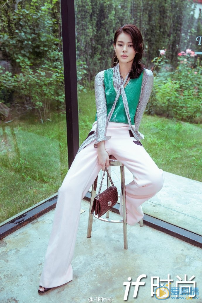 胡杏儿杂志约拍照 胡杏儿高清写真_胡杏儿高清剧照