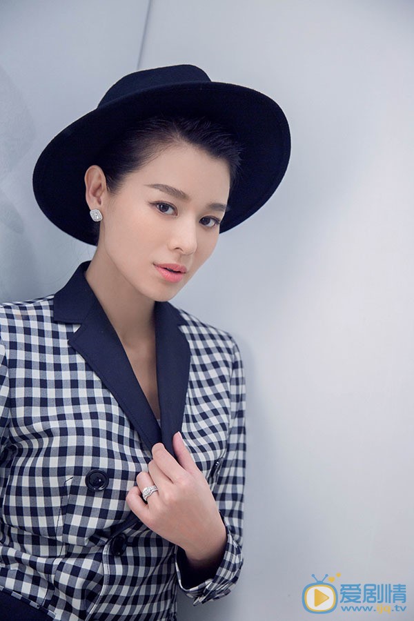 胡杏儿杂志约拍照 胡杏儿高清写真_胡杏儿高清剧照