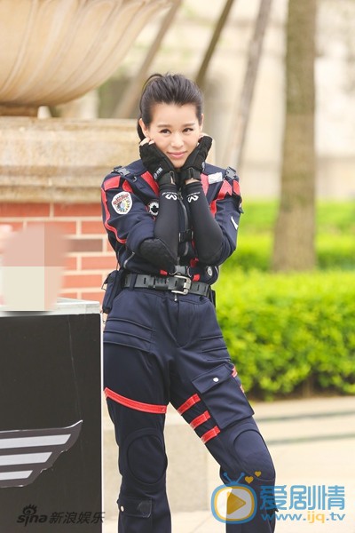 胡杏儿全员加速中组照 胡杏儿高清写真_胡杏儿高清剧照