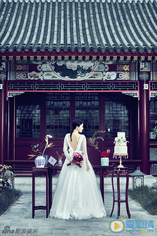 秦岚婚纱封面 秦岚高清写真_秦岚高清剧照