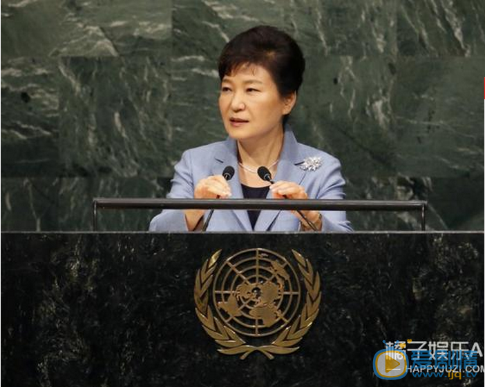 韩国千名艺人因政见不同遭总统封杀，宋康昊金惠秀首当其中