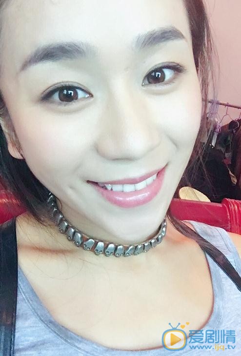 王美英生活照 王美英高清写真_王美英高清剧照