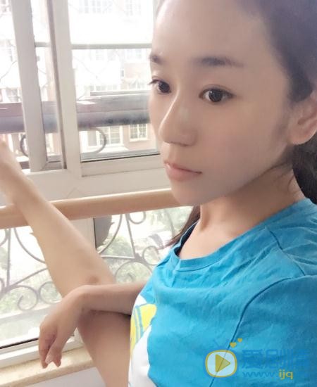 王美英生活照 王美英高清写真_王美英高清剧照