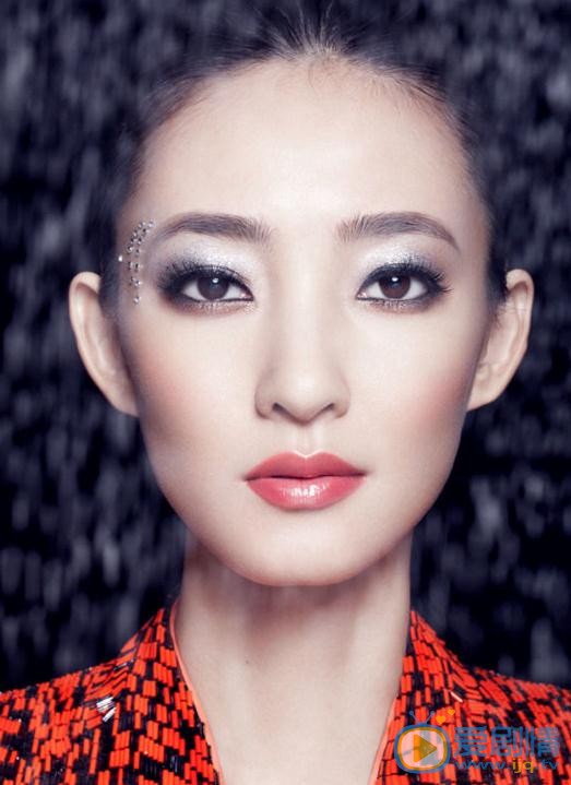 王丽坤杂志照 王丽坤高清写真_王丽坤高清剧照