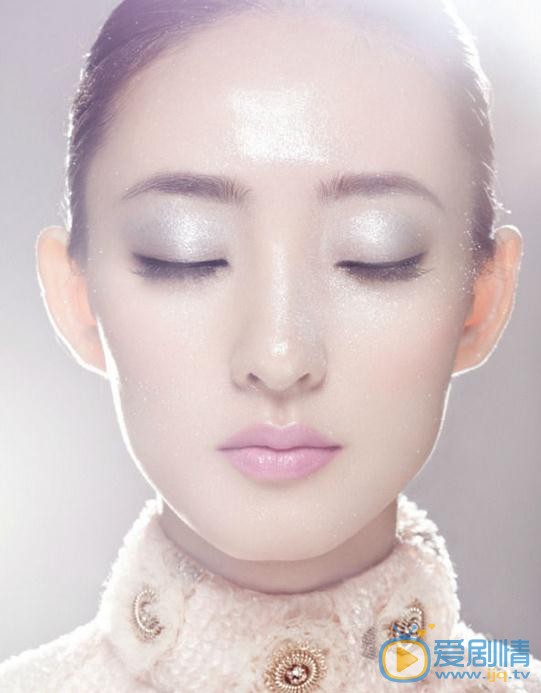 王丽坤杂志照 王丽坤高清写真_王丽坤高清剧照