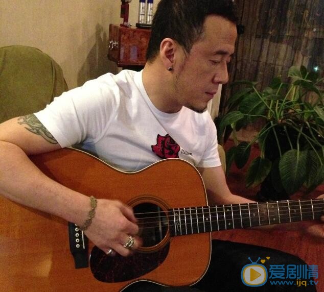 杨坤活动照 杨坤高清写真_杨坤高清剧照