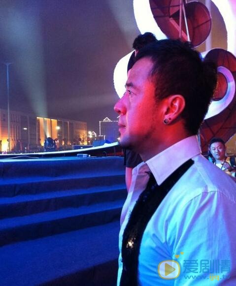 杨坤活动照 杨坤高清写真_杨坤高清剧照