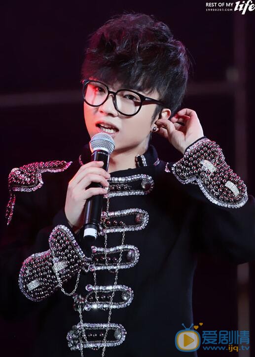 华晨宇2013快乐男声 华晨宇高清写真_华晨宇高清剧照