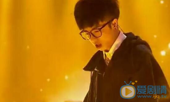 华晨宇2013快乐男声 华晨宇高清写真_华晨宇高清剧照