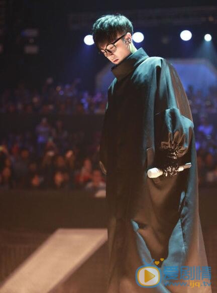 华晨宇2013快乐男声 华晨宇高清写真_华晨宇高清剧照