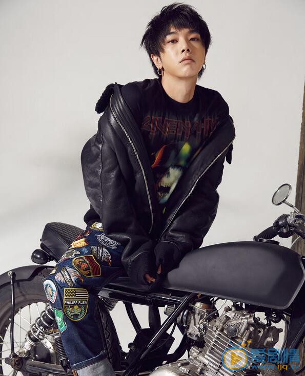 华晨宇杂志照 华晨宇高清写真_华晨宇高清剧照