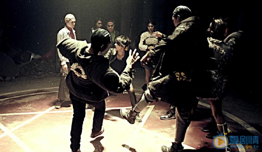 华晨宇《异类》MV照 华晨宇高清写真_华晨宇高清剧照