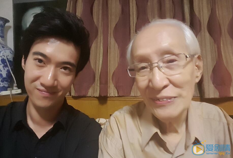 常远家人合照 常远高清写真_常远高清剧照